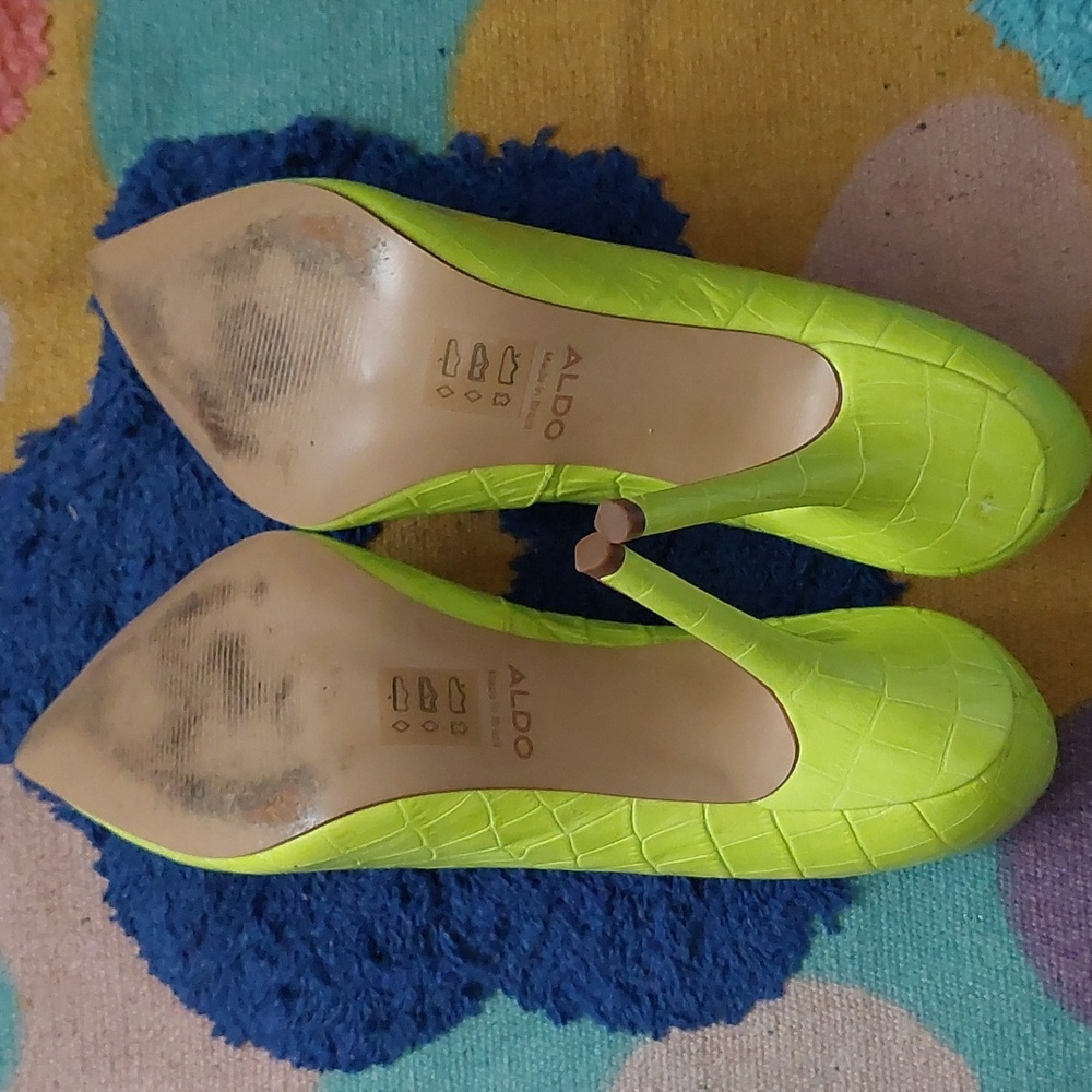 Aldo Neon Yellow/Green Crocodile Heels Sz 10 + Mathching Unbranded Bag - Picture 7 of 16